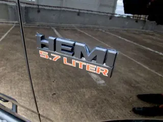 2015 RAM 1500 CREW CAB