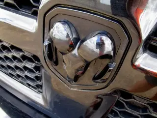 2015 RAM 1500 CREW CAB