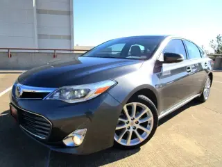 2013 TOYOTA AVALON