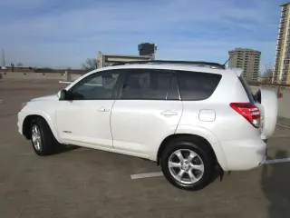 2009 TOYOTA RAV4