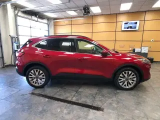 Ford Escape 2022 AWD Titanium 4dr SUV