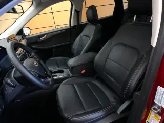 Ford Escape 2022 AWD Titanium 4dr SUV