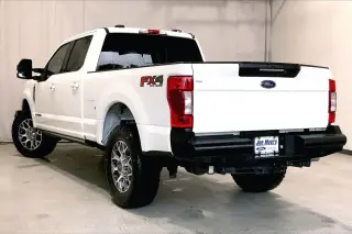 Ford F-250 Super Duty 2022 4x4 King Ranch 4dr Crew Cab 6.8 ft. SB Pickup