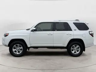 Toyota 4Runner 2016 4x4 SR5 4dr SUV