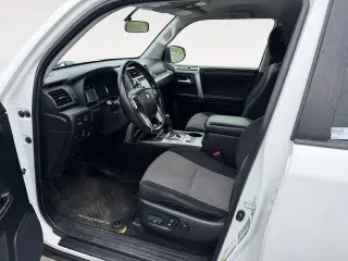 Toyota 4Runner 2016 4x4 SR5 4dr SUV