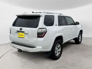 Toyota 4Runner 2016 4x4 SR5 4dr SUV