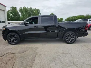 Ram 1500 2021 4x4 Limited 4dr Crew Cab 5.6 ft. SB Pickup