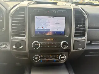 Ford Expedition 2021 4x2 XLT 4dr SUV