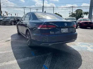 Volkswagen Passat 2022 SE 4dr Sedan