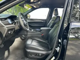 Jeep Grand Cherokee 2025 4x4 Limited 4dr SUV
