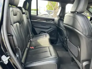Jeep Grand Cherokee 2025 4x4 Limited 4dr SUV