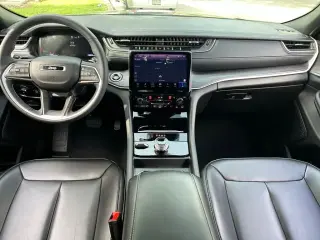 Jeep Grand Cherokee 2025 4x4 Limited 4dr SUV