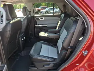 Ford Explorer 2023 AWD XLT 4dr SUV