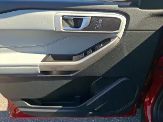 Ford Explorer 2023 AWD XLT 4dr SUV