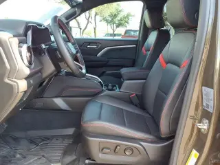 Chevrolet Colorado 2023 4x4 Z71 4dr Crew Cab 5 ft. SB