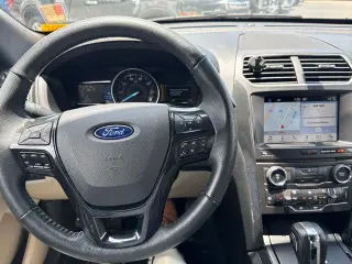 Ford Explorer 2018 XLT 4dr SUV