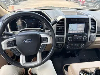 Ford F-150 2017 4x4 King Ranch 4dr SuperCrew 5.5 ft. SB