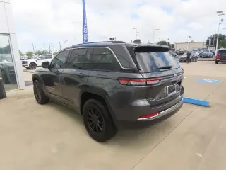 Jeep Grand Cherokee 2024 4x4 Limited 4dr SUV
