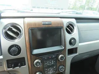 Ford F-150 2013 4x4 King Ranch 4dr SuperCrew Styleside 5.5 ft. SB