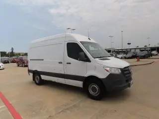 Mercedes-Benz Sprinter 2019 4x2 2500 3dr 144 in. WB Cargo Van (3.0L V6)
