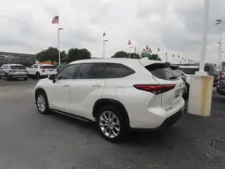 Toyota Highlander 2020 Limited 4dr SUV