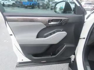 Toyota Highlander 2020 Limited 4dr SUV