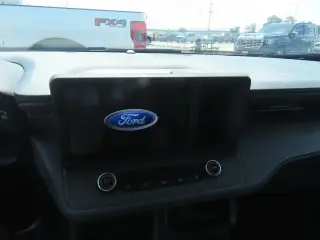 Ford Maverick 2024 XL 4dr SuperCrew 4.5 ft. SB