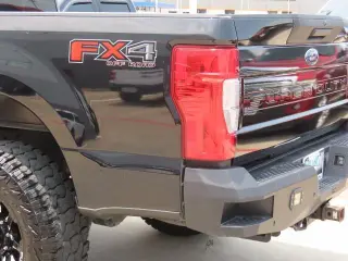 Ford F-250 Super Duty 2020 4x4 King Ranch 4dr Crew Cab 8 ft. LB Pickup