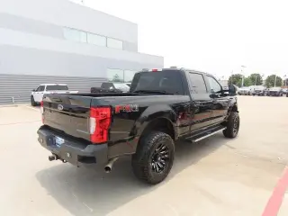 Ford F-250 Super Duty 2020 4x4 King Ranch 4dr Crew Cab 8 ft. LB Pickup