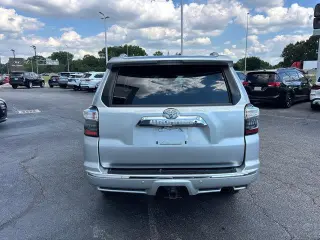 Toyota 4Runner 2020 4x4 SR5 4dr SUV