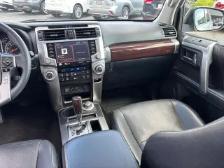 Toyota 4Runner 2020 4x4 SR5 4dr SUV