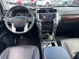 Toyota 4Runner 2020 4x4 SR5 4dr SUV