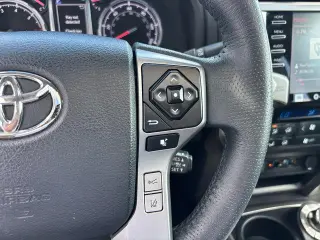 Toyota 4Runner 2020 4x4 SR5 4dr SUV