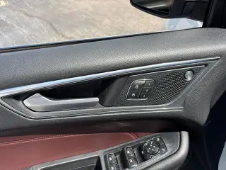 Ford Edge 2021 AWD Titanium 4dr Crossover