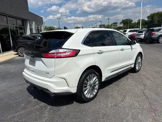 Ford Edge 2021 AWD Titanium 4dr Crossover