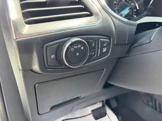 Ford Edge 2021 AWD Titanium 4dr Crossover