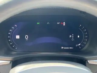 Volvo XC60 2024 AWD B5 Plus Dark Theme 4dr SUV