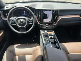Volvo XC60 2024 AWD B5 Plus Dark Theme 4dr SUV