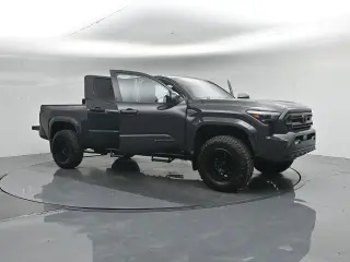 Toyota Tacoma 2025 4x2 SR5 4dr Double Cab 5.0 ft SB