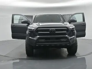 Toyota Tacoma 2025 4x2 SR5 4dr Double Cab 5.0 ft SB