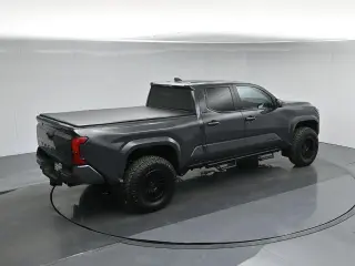 Toyota Tacoma 2025 4x2 SR5 4dr Double Cab 5.0 ft SB