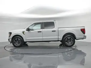 Ford F-150 2024 4x2 STX 4dr SuperCrew 5.5 ft. SB
