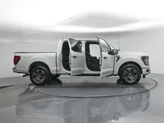 Ford F-150 2024 4x2 STX 4dr SuperCrew 5.5 ft. SB