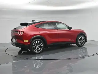 Ford Mustang Mach-E 2022 AWD Premium 4dr SUV