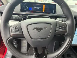 Ford Mustang Mach-E 2022 AWD Premium 4dr SUV