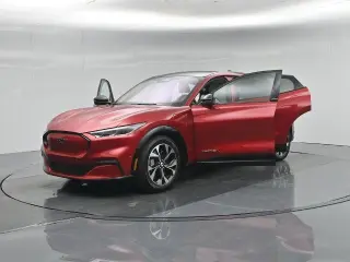 Ford Mustang Mach-E 2022 AWD Premium 4dr SUV
