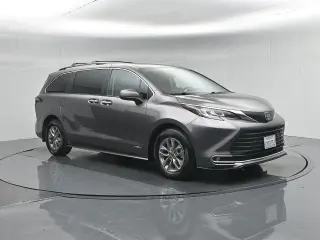 Toyota Sienna 2021 XLE 7-Passenger 4dr Mini-Van