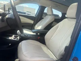 Ford Mustang Mach-E 2023 Premium 4dr SUV