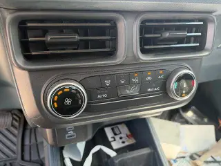 Ford Maverick 2023 XL 4dr SuperCrew 4.5 ft. SB