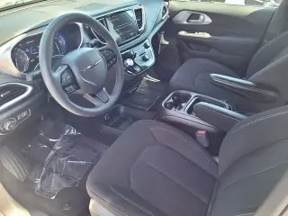 Chrysler Pacifica 2024 Touring 4dr Mini-Van